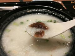 皮蛋瘦肉粥-大家乐(广州番禺祈福店)