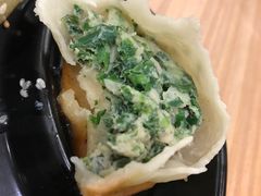 -百联临沂购物中心(临沂路店)