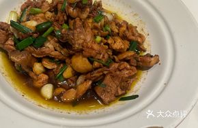 Green Pepper Stir-fried Chicken with Tea Oil