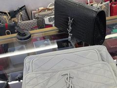 -六六奢品·vintage中古·回收二手奢侈品包包手表首饰(环球港店)
