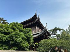 -龙华寺