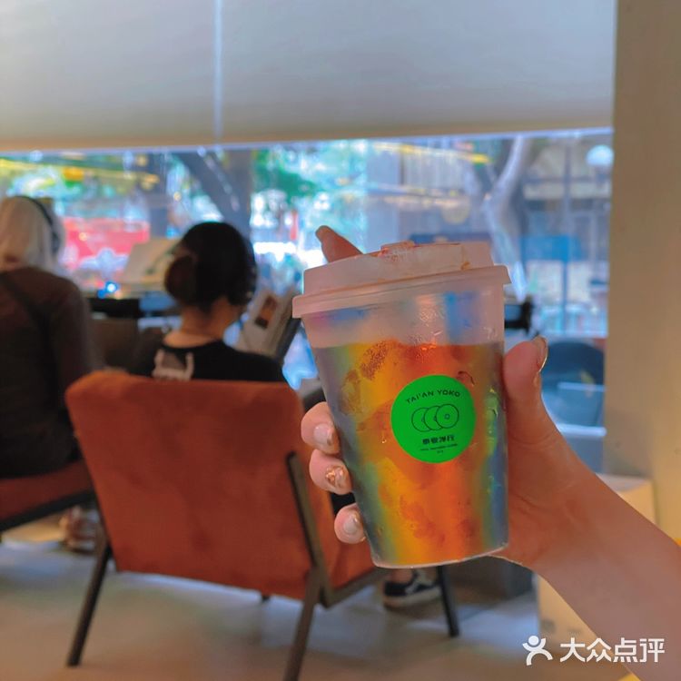 广州新晋黑胶店｜治愈系咖啡馆