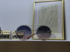 -无界眼镜MaxLess(南翔印象城店)