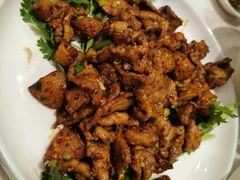 -犇逸·乐山跷脚牛肉·四川现炒(览海店)