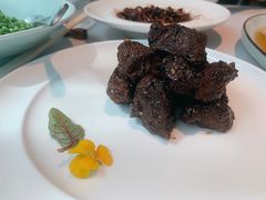 沪市牛肉粒-屋里厢上海菜馆