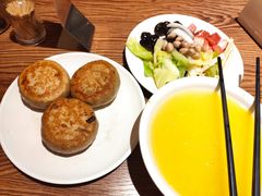 -清真吴记门钉肉饼·喜多利