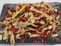 干煸鱿鱼须-大眼锅贴水饺(河东店)