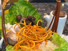 -一席地·本地鸡窝·杭帮鸡火锅(萧山银隆百货店)