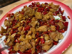 肥肠辣子鸡-福荣居褡裢火烧京味家常菜(西四店)