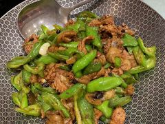-辛香味烧鱼馆·非遗技艺·排骨红烧肉(光谷医药园店)