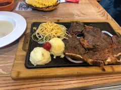 -豪客来牛排(成都锦江大融城店)