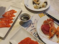 -四海一家自助餐(益田假日广场店)