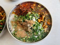 扒肉饵丝-高亮饵丝铺(滇源分店)