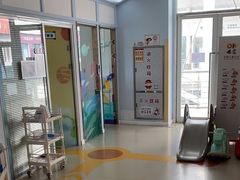 -极橙儿童齿科矫正中心(奥城店)