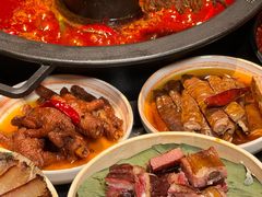 -晓宇重庆火锅(西安荟聚店)