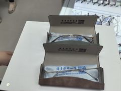 -潘多拉眼镜·蔡司依视路明月(潘家园店)