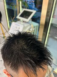 -一東造型烫发染发
