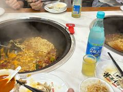 -曹丞相·地锅鸡·地锅鱼(武林店)