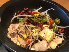 -云海肴·汽锅鸡·云南菜(天山百盛优客店)