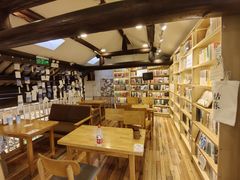 -猫的天空之城概念书店(苏州平江店)