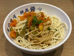 武汉热干面-文叔·湖北名小吃·小龙虾(华强北店)