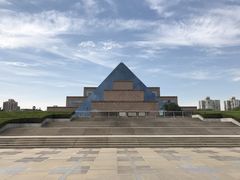 -上海市龙华烈士陵园