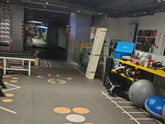 -超鹿运动(达信大厦店)