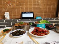 -去吃龙虾|鲜活小海鲜·鲜货烧烤(红林世界城店)