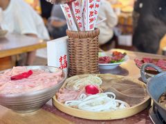 -赵美丽·重庆社区火锅·直营店(火车东站·中豪国际店)