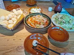 -先启半步颠小酒馆(虹桥龙湖天街店)