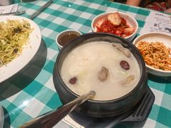 -益百岁牛尾汤主题餐厅(辛庄街店)