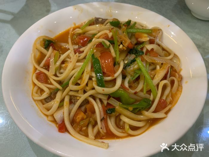 三清食坊(库尔勒汇嘉时代广场店)二节子炒面图片