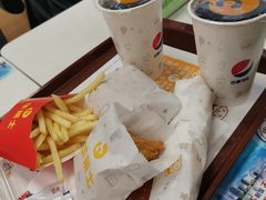 -华莱士·炸鸡汉堡(山水华庭店)
