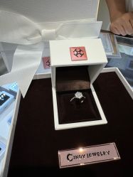 点击看大图 -Cindy Jewelry·钻戒·彩色宝石