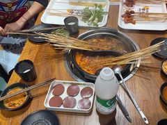 -牛小嫩串串火锅(老国贸总店)