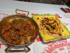 -肥肥虾庄·金牌油焖大虾(汉口城市广场店)