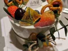-山与蓝·轻糖鲜果蛋糕(勒泰店)