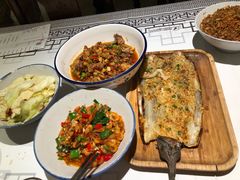 -老湖南民间菜·牛肉十八炒(花都店)