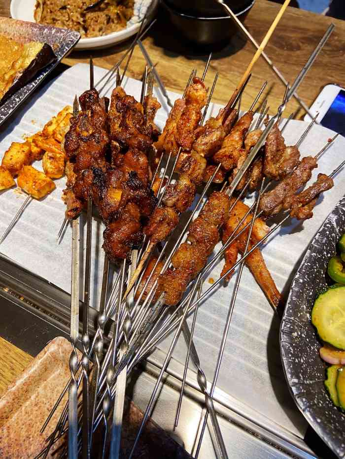 串门儿烤吧-"同事来开发区,就选了这家离得近的烧烤.也.