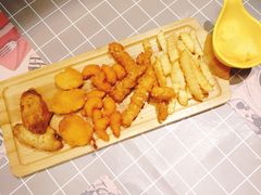 -绿茵阁西餐厅(中央广场店)