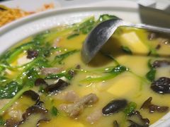 -鸭王烤鸭店(三里河店)