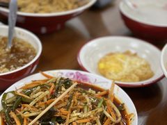 -杨大叔爱面子·四川小吃(岗头店)