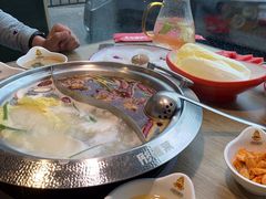 -彤德莱牛肉火锅(双港店)