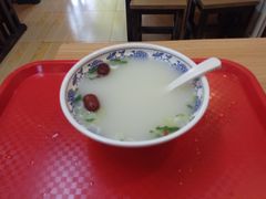 -大耳公曹氏驴肉包子铺(三八店)