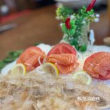 吃海鲜的快乐  老友记海鲜火锅店 真新鲜~性价比很ok[调皮]