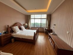 -雅馨国际月子中心