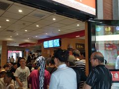 等位区-老通城豆皮大王(吉庆街店)