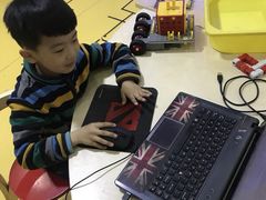 -能力风暴机器人编程中心
