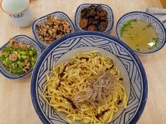 -朱洪元苏式面馆(绿宝广场店)