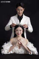 -芭莎视觉婚纱摄影(花溪店)